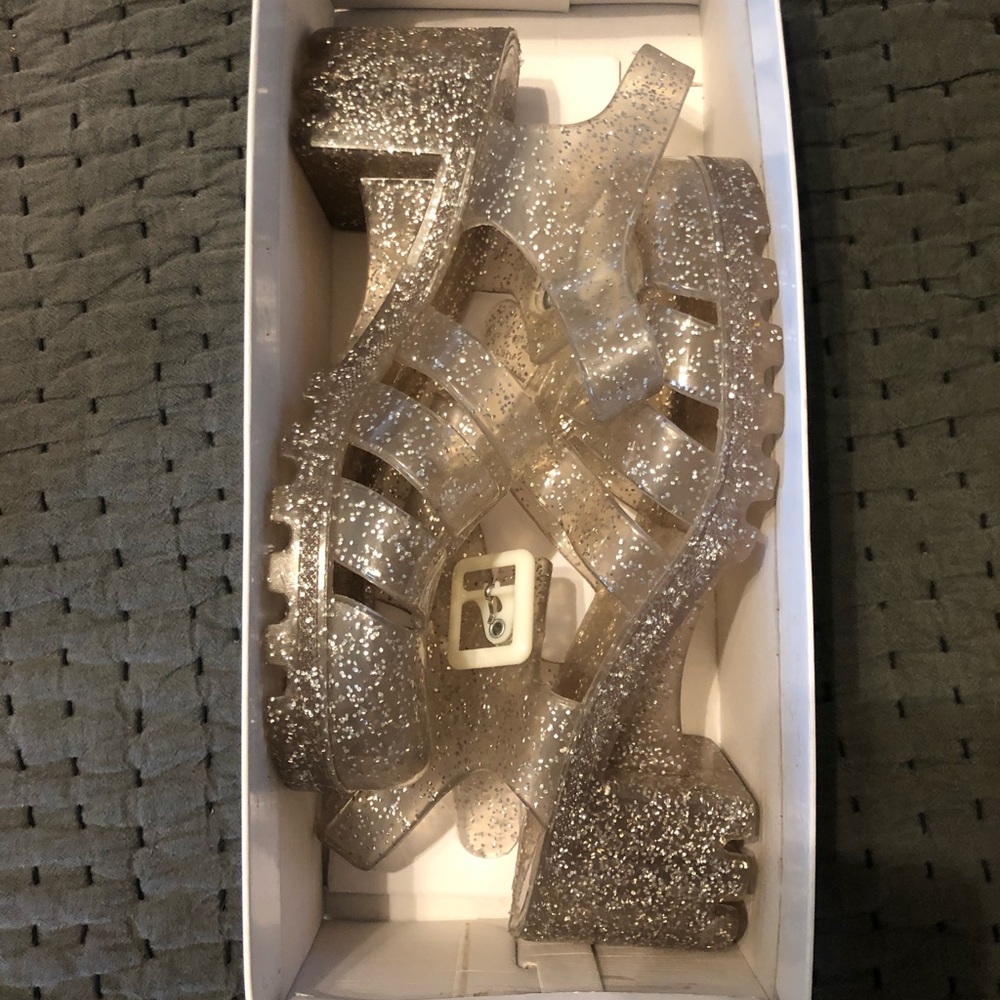 London Rebel jelly heeled shoes in clear